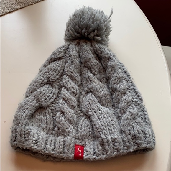 Winter hat - Picture 3 of 4